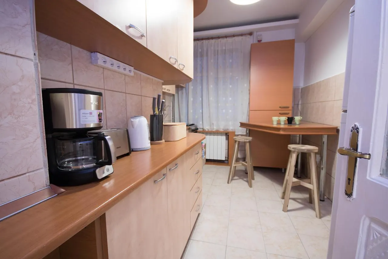 Celinesuites-Downtown Βουκουρέστι 0*,  Ρουμανία
